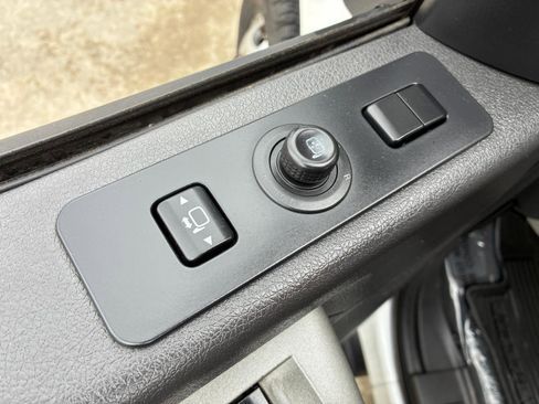 Used 2016 Ford F350 Lariat w/ Lariat Interior Package AWD/4WD image 10