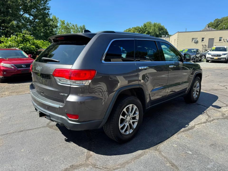Used 2016 Jeep Grand Cherokee Limited w/ Trailer Tow Group IV AWD/4WD image 5