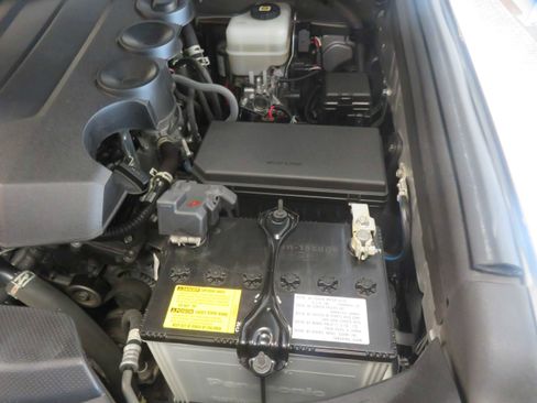 Used 2022 Toyota 4Runner SR5 AWD/4WD image 54