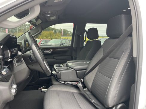 Used 2022 GMC Sierra 1500 Elevation image 17