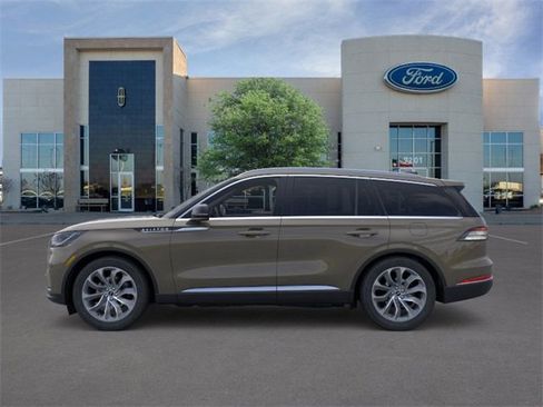 New 2025 Lincoln Aviator Reserve w/ Illumination Package image 3
