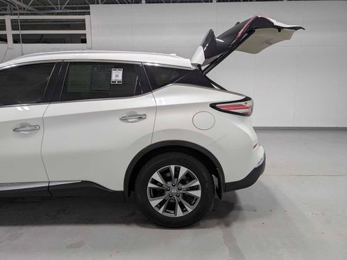 Used 2017 Nissan Murano SL image 11