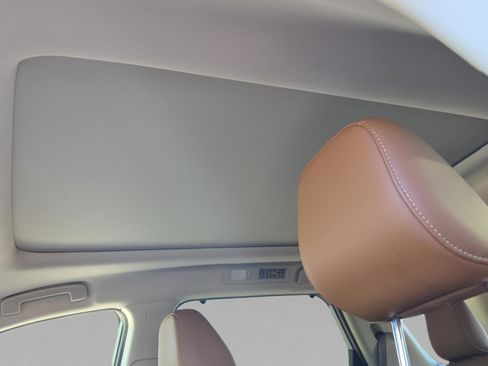 New 2026 Nissan Pathfinder Platinum image 18