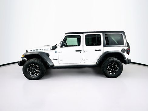 Used 2023 Jeep Wrangler Unlimited Rubicon 4xe w/ Cold Weather Group AWD/4WD image 4
