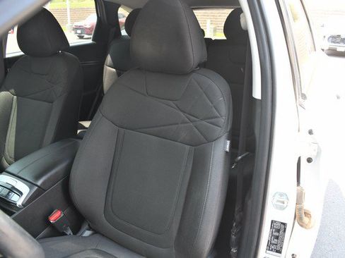 Used 2022 Hyundai Tucson SEL AWD/4WD image 17
