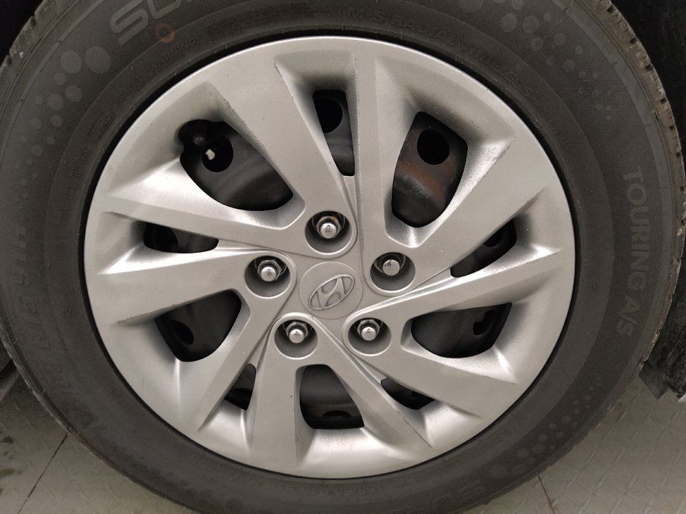 Used 2020 Hyundai Elantra SE w/ Cargo Package (C1) FWD image 31