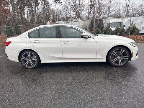 Used 2019 BMW 330i xDrive Sedan w/ Premium Package image 4