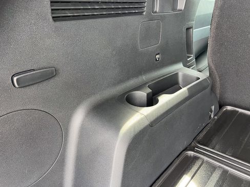 Used 2021 Kia Sorento S w/ Panoramic Sunroof Package image 7