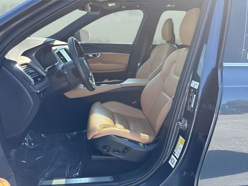 Used 2022 Volvo XC90 T6 Inscription w/ Advanced Package AWD/4WD image 9