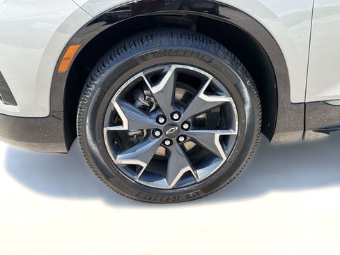Certified 2021 Chevrolet Blazer RS w/ Enhanced Convenience Package FWD image 12