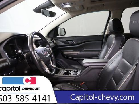 Used 2022 GMC Acadia Denali w/ Black Diamond Edition AWD/4WD image 13