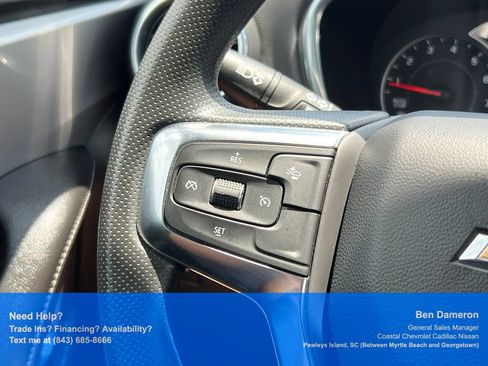 Used 2025 Chevrolet Blazer LT FWD image 25