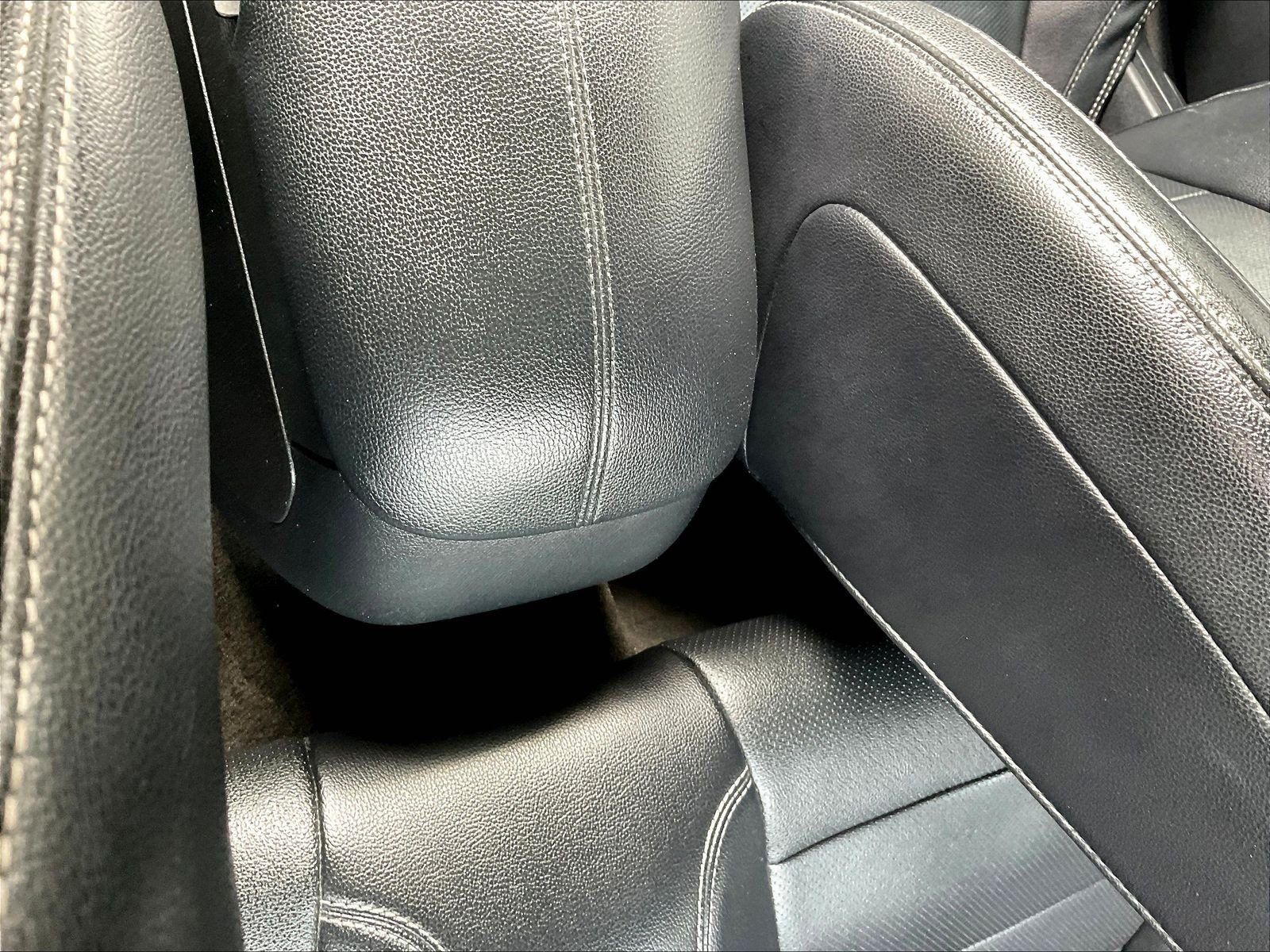 Used 2016 Ford Mustang Premium RWD image 12