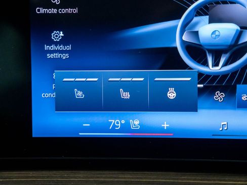 Used 2024 BMW X7 xDrive40i image 26