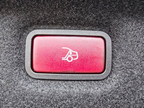 New 2026 Mercedes-Benz SL 55 AMG 4MATIC image 21