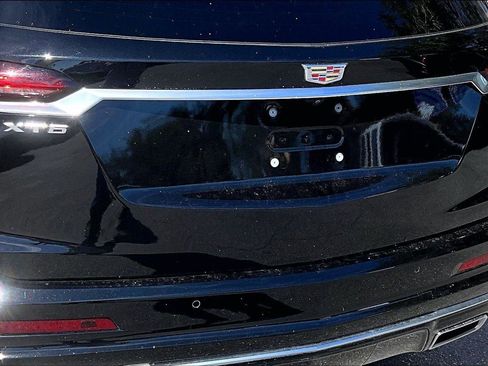 Used 2024 Cadillac XT6 Luxury FWD image 23