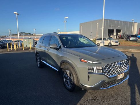 Used 2023 Hyundai Santa Fe SEL w/ Premium Package image 2