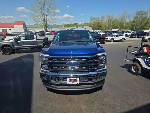 New 2026 Ford F250 Lariat AWD/4WD image 3