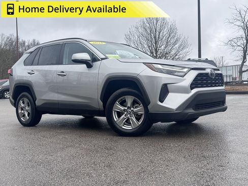 Used 2024 Toyota RAV4 XLE image 1