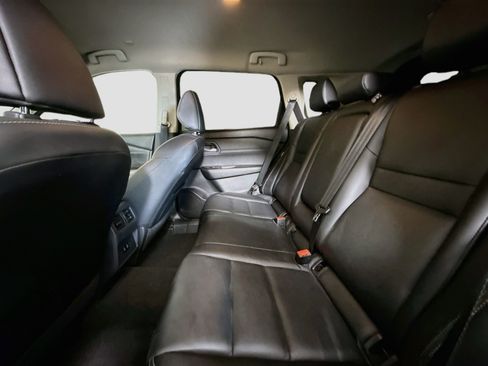 Used 2024 Nissan Rogue SL FWD image 25
