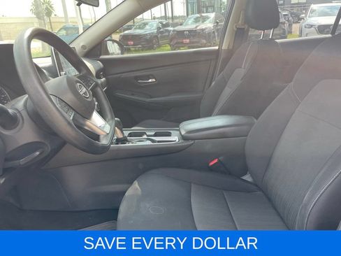 Used 2024 Nissan Sentra SV FWD image 14