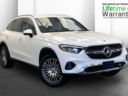 Used 2024 Mercedes-Benz GLC 300 4MATIC image 1