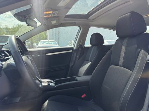Used 2020 Honda Civic EX image 6