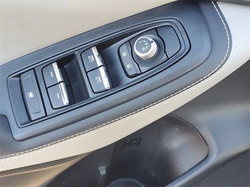 Certified 2023 Subaru Forester Limited image 17