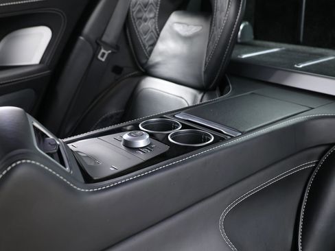 Used 2015 Aston Martin Rapide S image 44