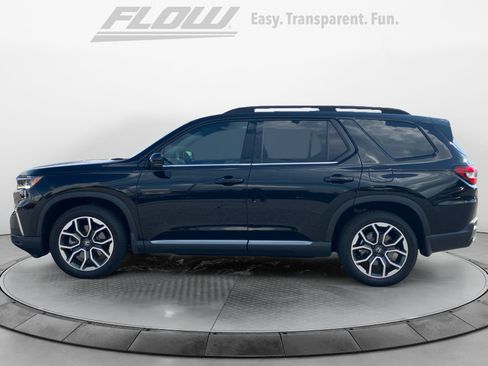 Used 2023 Honda Pilot Elite image 5