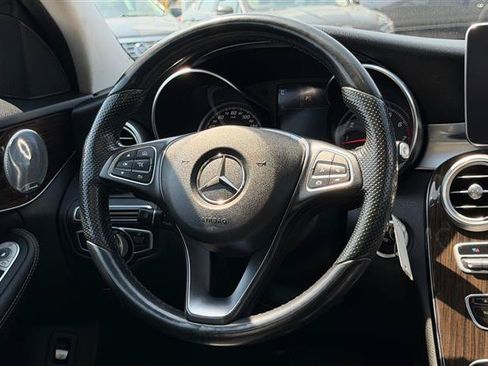 Used 2017 Mercedes-Benz C 300 4MATIC Sedan image 29