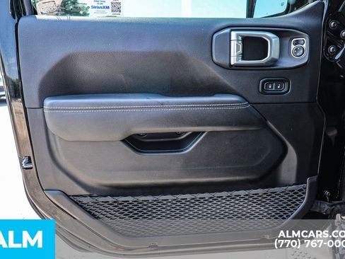Used 2023 Jeep Wrangler Unlimited Sahara w/ LED Lighting Group AWD/4WD image 45