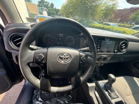 Used 2023 Toyota Tacoma SR AWD/4WD image 15