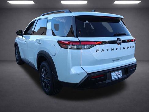 New 2026 Nissan Pathfinder SV image 6