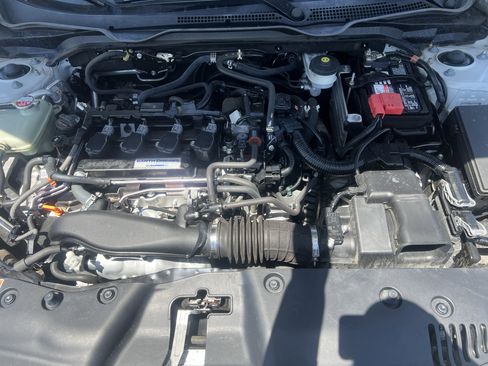 Used 2019 Honda Civic EX image 10