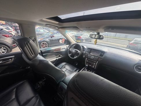 Used 2015 Nissan Pathfinder Platinum w/ Cargo Package FWD image 31
