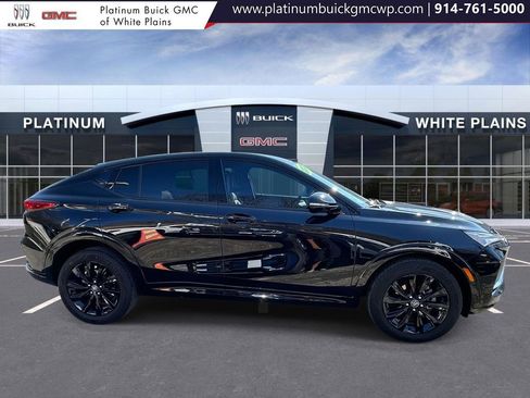 Used 2024 Buick Envista Sport Touring w/ Convenience II Package image 2