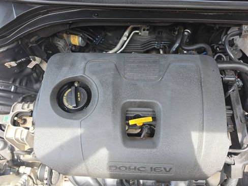 Used 2020 Hyundai Elantra SEL w/ Cargo Package (C1) FWD image 39