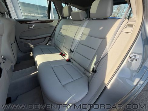 Used 2011 Mercedes-Benz E 350 4MATIC image 40