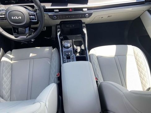 New 2025 Kia Sorento SX Prestige AWD/4WD image 10