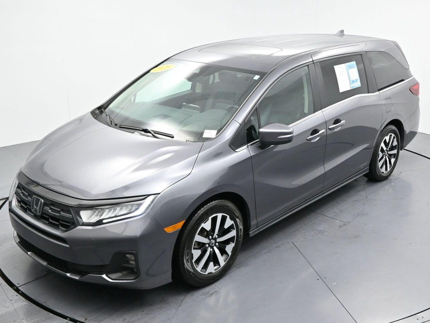 Used 2025 Honda Odyssey EX-L image 47