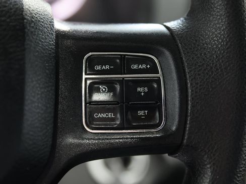 Used 2019 RAM 1500 Express image 30