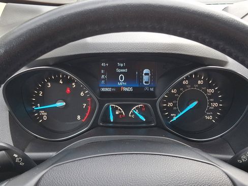 Used 2019 Ford Escape Titanium image 22