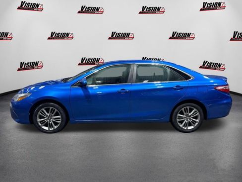 Used 2017 Toyota Camry SE image 8