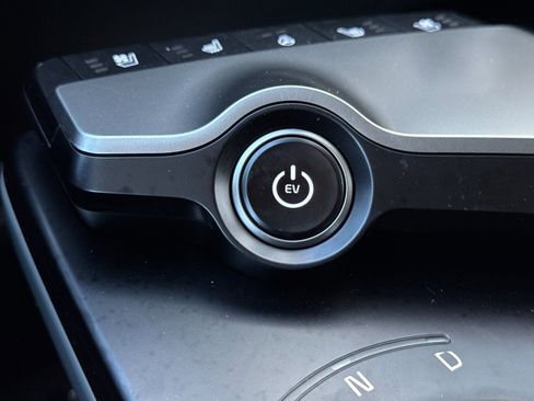 New 2025 Kia EV6 Wind image 24