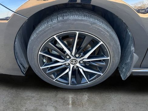 Used 2023 Toyota Camry SE w/ Convenience Package image 28