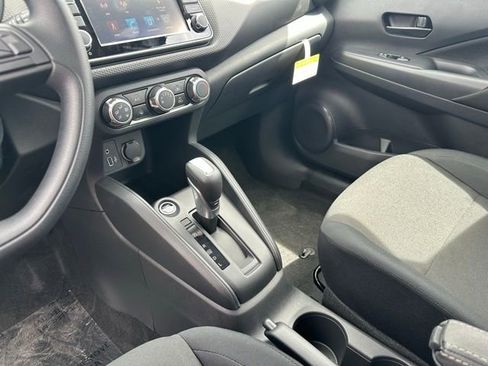 Used 2025 Nissan Kicks Play S FWD image 42
