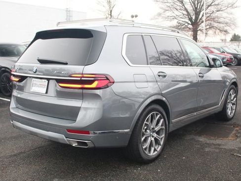 Used 2025 BMW X7 xDrive40i w/ Executive Package image 10