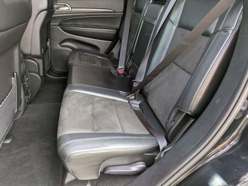 Certified 2020 Jeep Grand Cherokee Altitude AWD/4WD image 26
