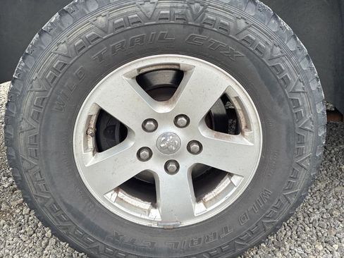 Used 2009 Dodge Ram 1500 Truck SLT image 26